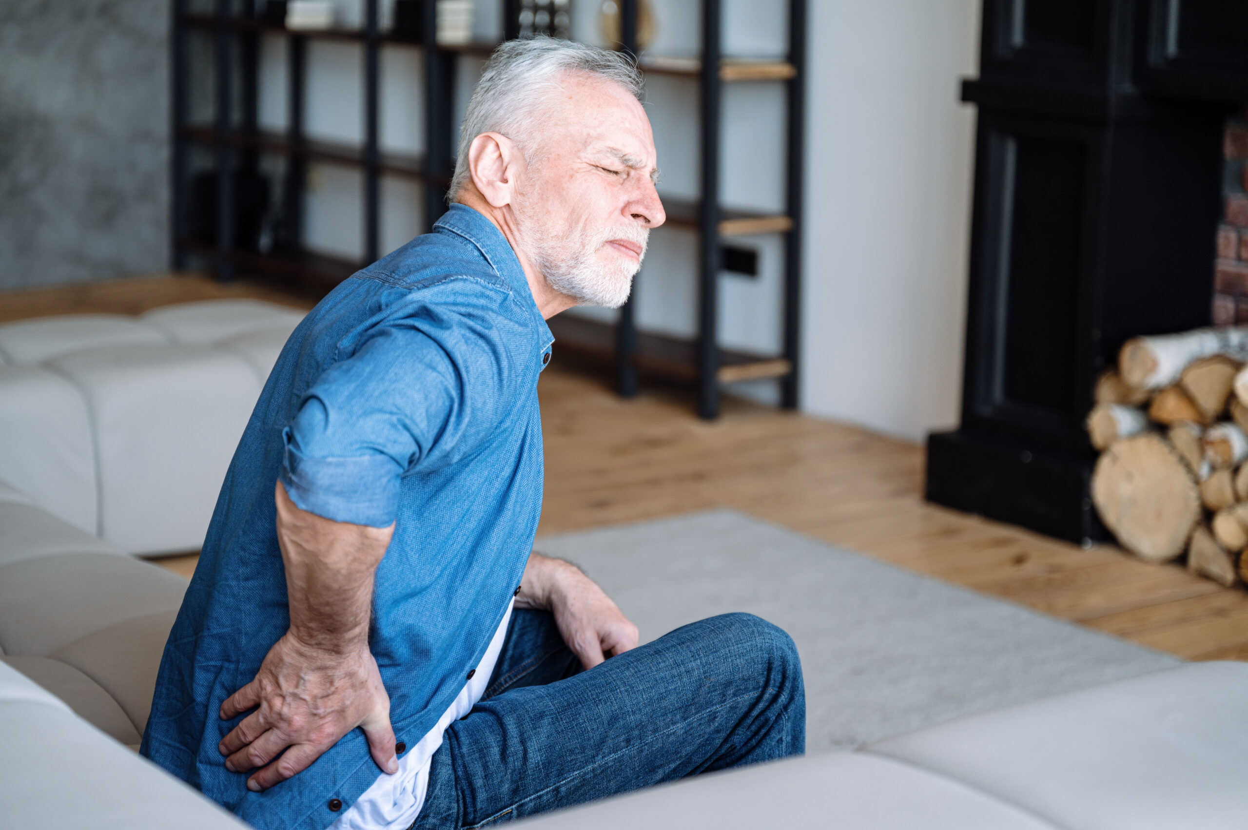 a man with kidney stones problem